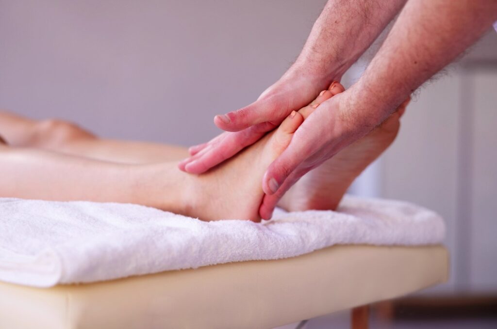 Reflexzonenmassage der Füße